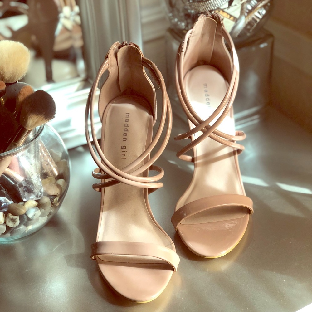 Nude heels